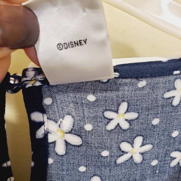 Disney a Collection by LC Lauren Conrad  women's floral navy blue blouse… - Picture 3 of 11